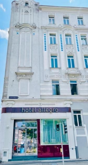 Allegro Hotel